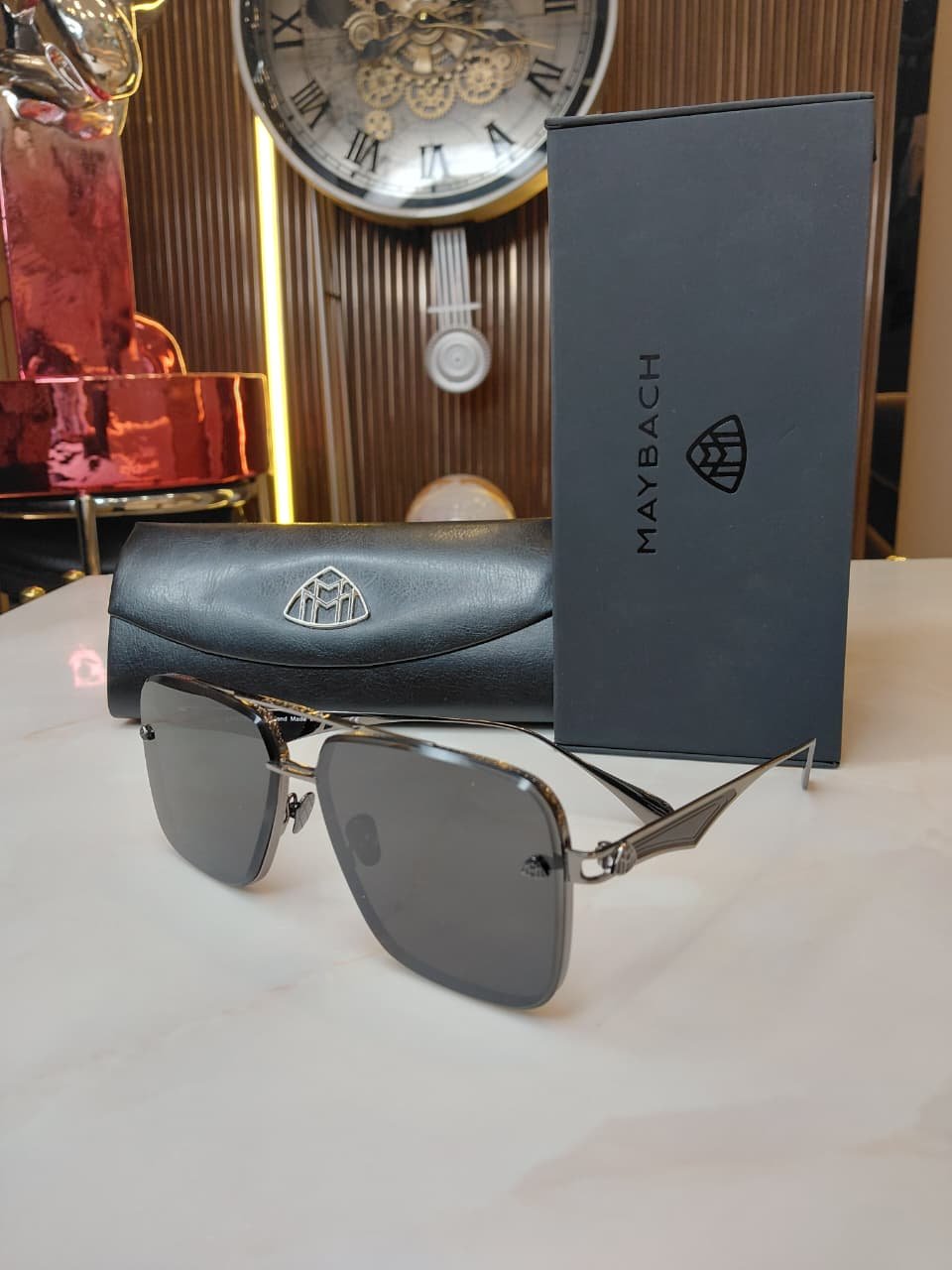 Sunglasses 17
