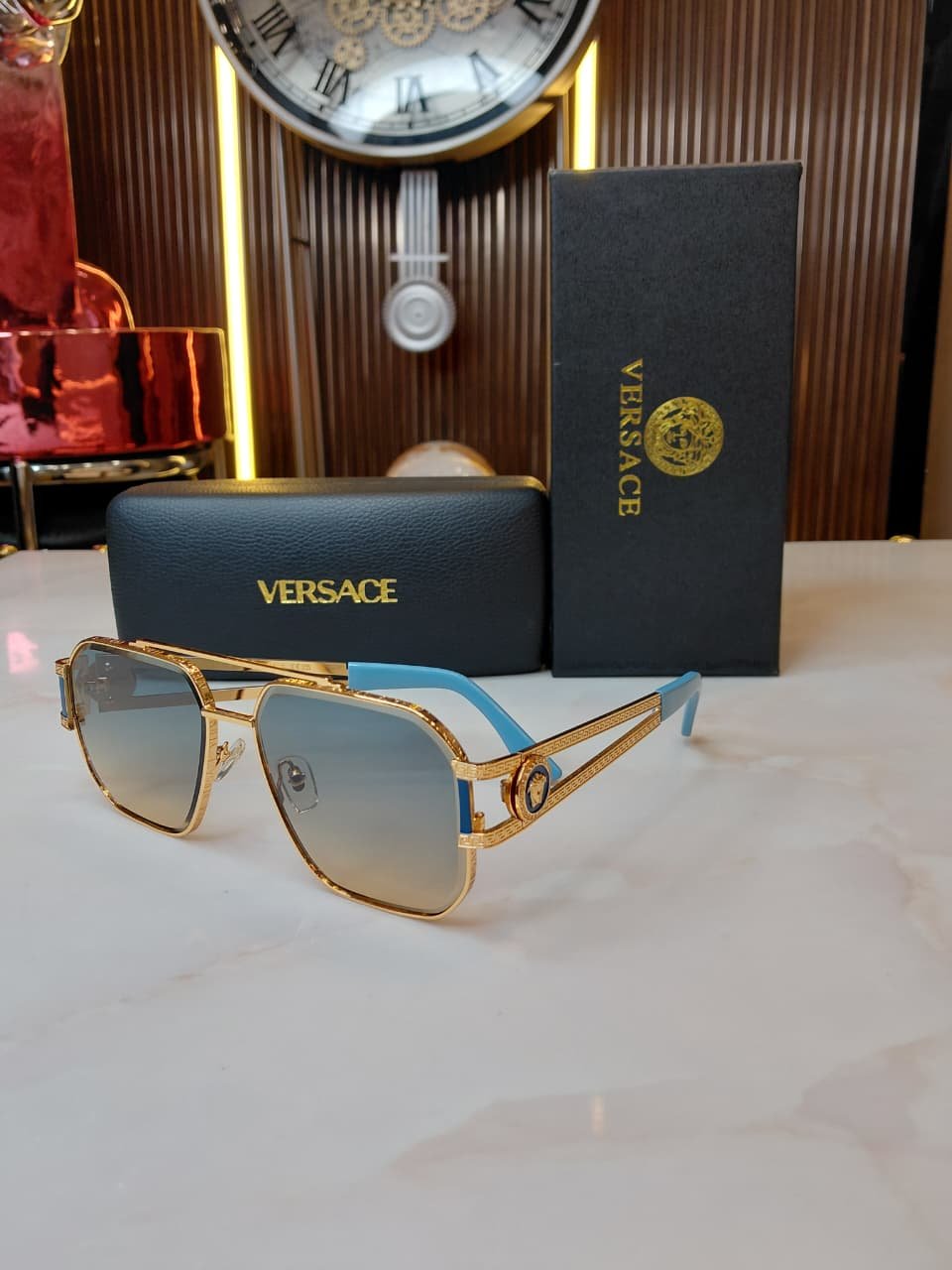 Sunglasses 10