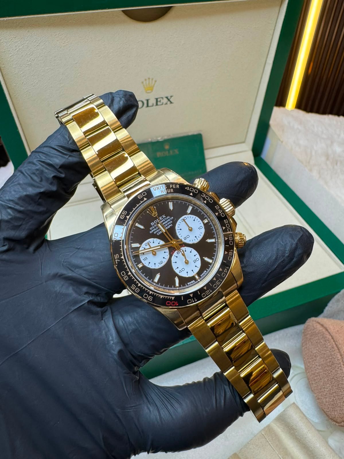 Premium Watch 4