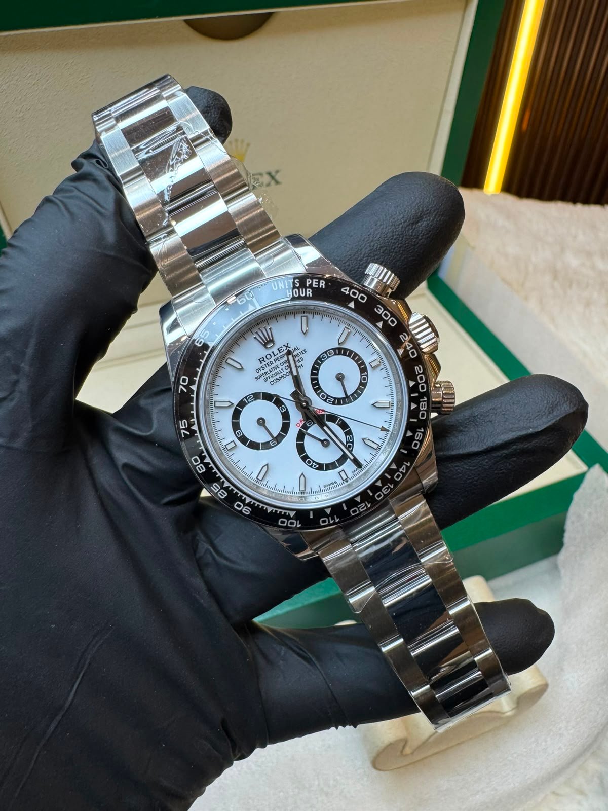 Premium Watch 3